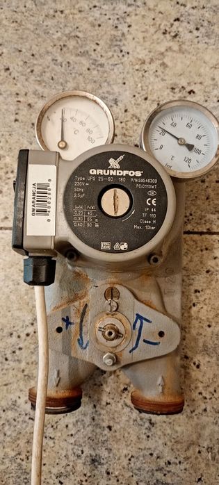 Pompa grundfos UPS 25-60 do ogrzewania podłogowego