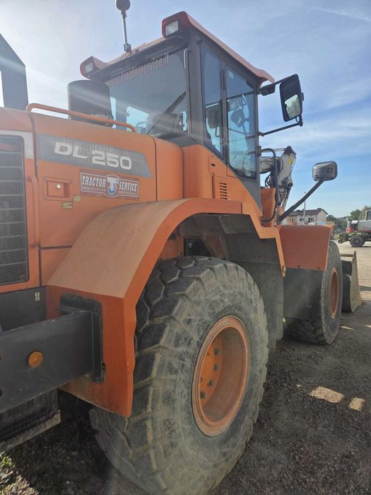 Ładowarka DOOSAN DL250-3 rocznik 2015