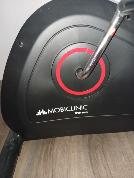 Conjunto Ginásio em Casa: Passadeira Dobrável Behumax + Elíptica Mobiclinic