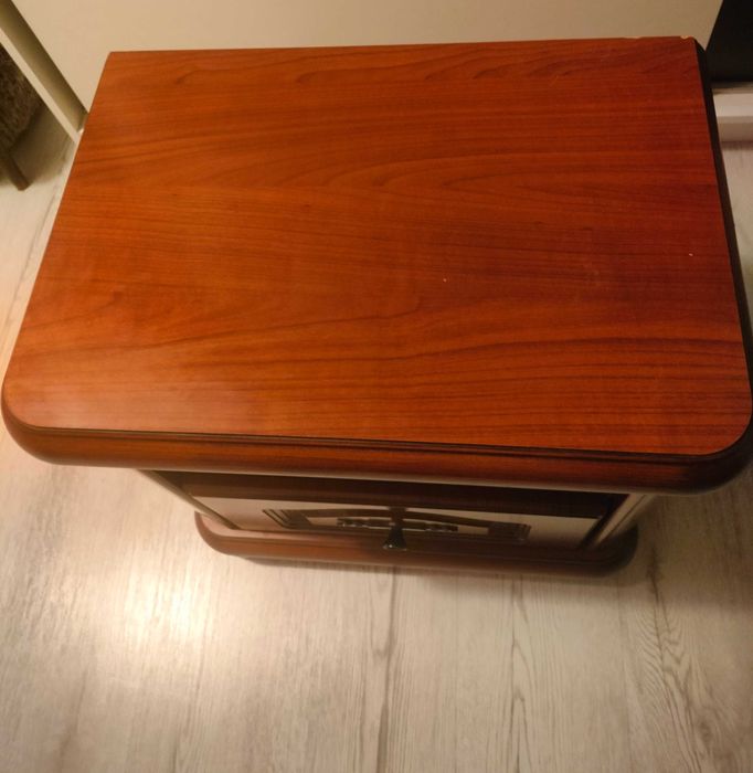 Szafka nocna z szufladą