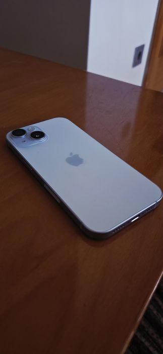 IPhone 15 256GB.