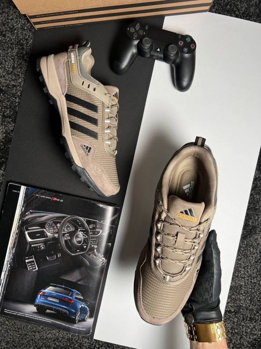 Чоловічі кросівки адідас Adidas Climaproof Brown Beige  [41-45]