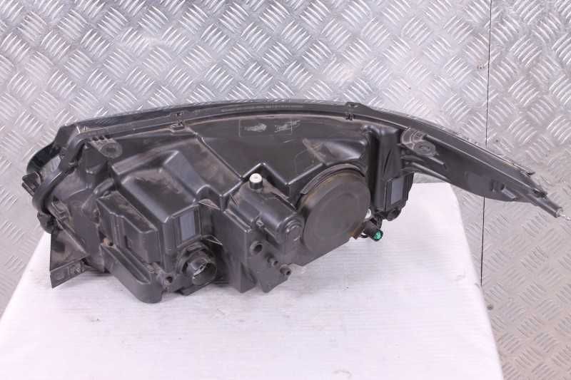 Range Rover Vogue L405 Фара правая CK5213W029BC