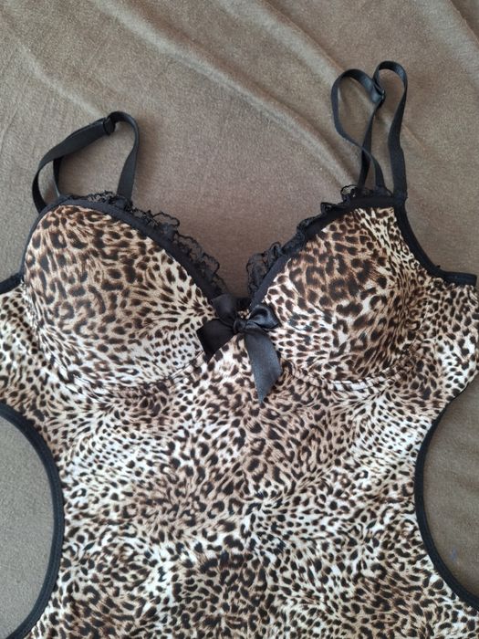 Боді жіноче  леопард