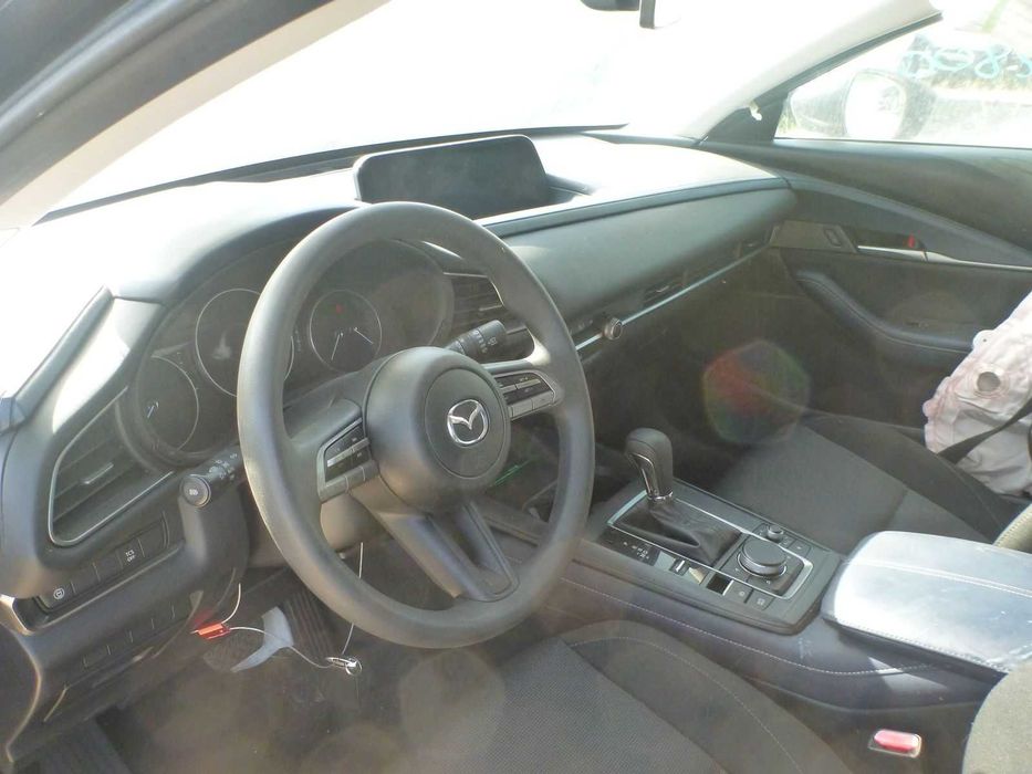 Мазда СХ30 / Mazda CX30 США шрот б/у запчастини розборка (бампер, КПП)