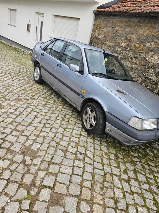 Vendo Fiat Tempra de 1992 a andar e com tudo pago para o ano 2026.