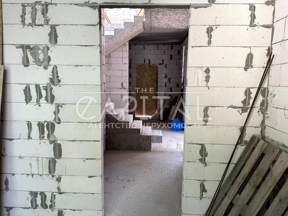 Продаж будинку на Осокорках 213м2, 6 соток, СТ Ельвіра.