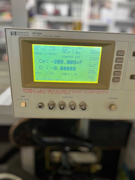 Hewlett Packard HP 4278A Miernik pojemności 1 kHz/1 MHz