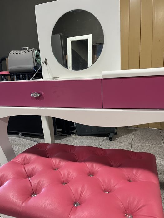 Quarto completo moderno