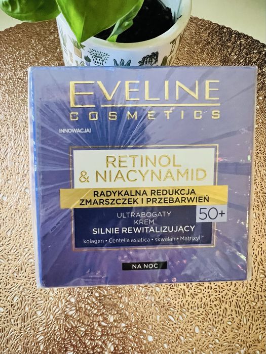 Eveline ultrabogaty krem silnie rewitalizujący 50+* 50ml