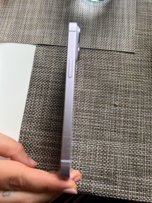 Iphone 14 - bom estado - sem carregador
