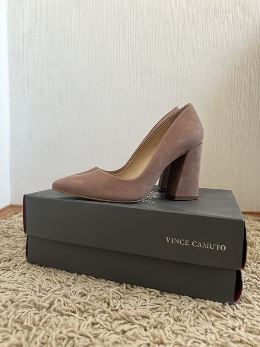 Туфлі жіночі Vince Camuto 37,5