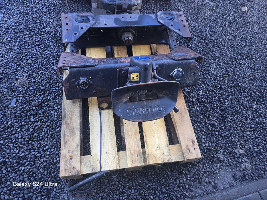 Zaczep ringfeder 4040/g150 rozstaw 160/100