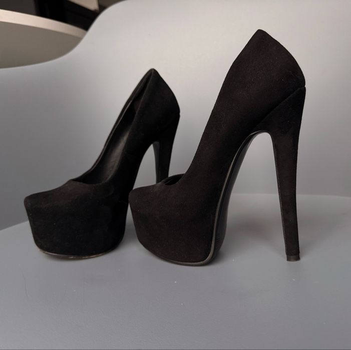Туфли замшевые шпилька 16 см размер 36