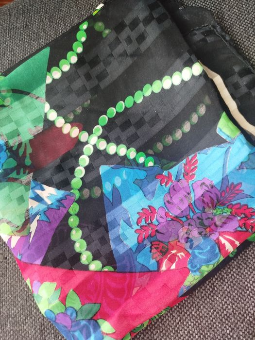 Платок из органзы с велюром