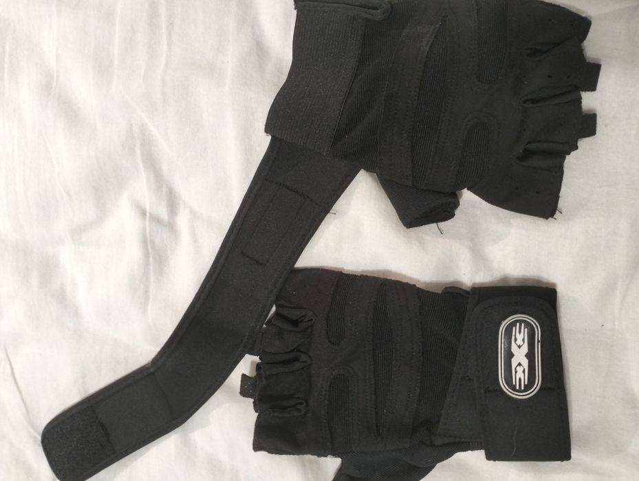 Męskie rękawiczki na siłownię