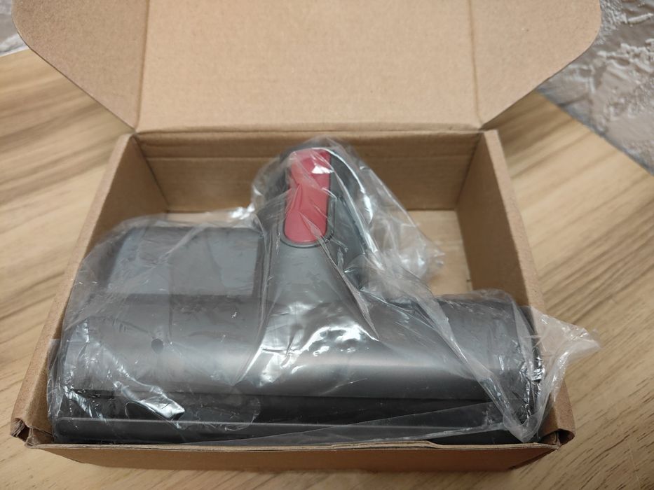 Щётка для пылесоса Dyson. Турбощётка Dyson.