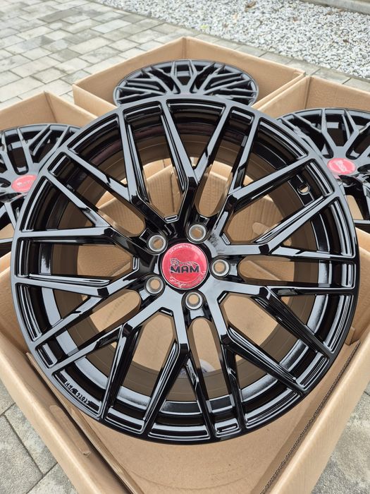 #RS4 Alufelgi R18 5x120 Opel Insignia Czujniki ciśnienia TPMS Śruby