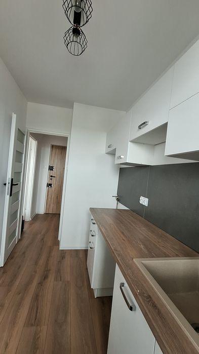 Sprzedam mieszkanie 35,5m dwa pokoje, po remoncie przy ul. Bairda. – pohled 2