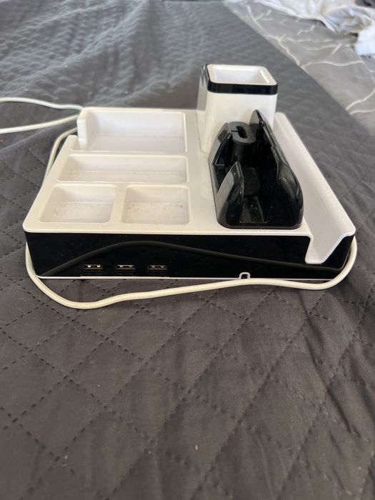 Organizador de Secretária com Carregador USB