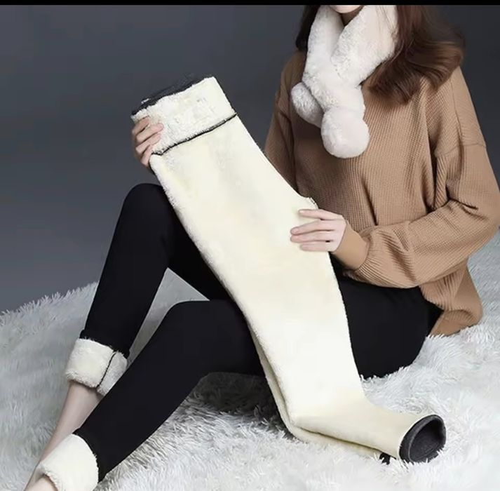 Женские флисовые штани с высокой талией.