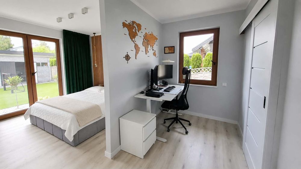 DOM 140m2 + garaż 36m2 Bełchatów - Nowy Świat (z wyposażeniem)