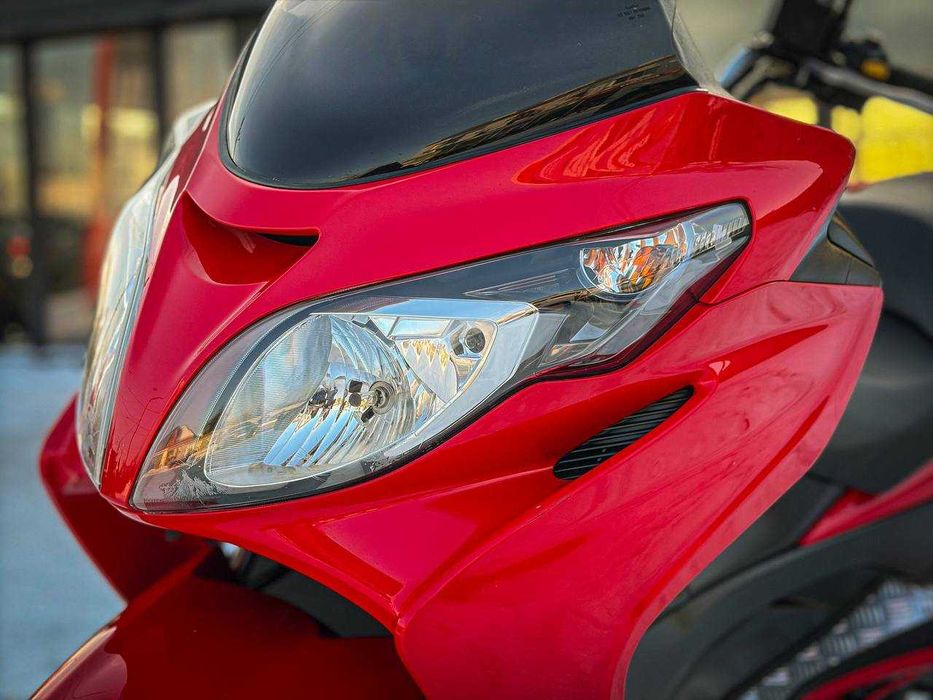 Японський Максі-Скутер Suzuki SkyWave 250 CJ44A в Арт мото Житомир