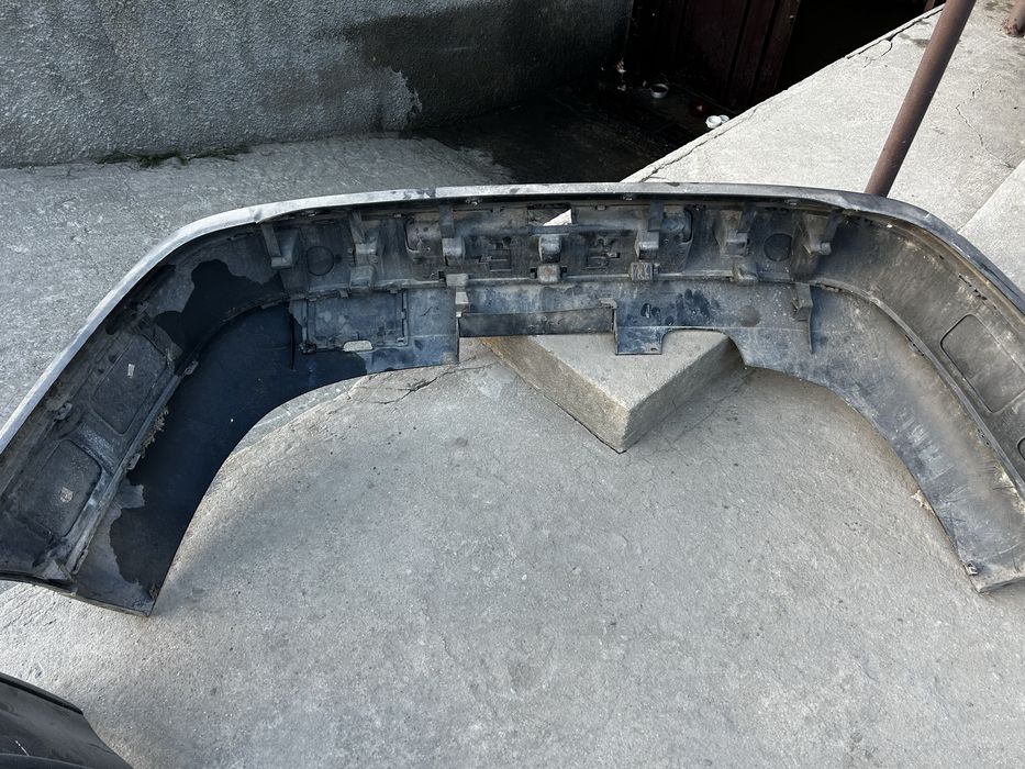 Бампер Омега В