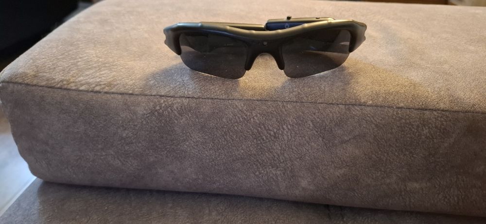 Okulary przeciwsłoneczne z kamerą