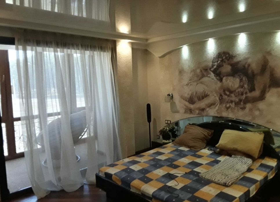 Сдам 3 комн. Космос. Можно для командировочных.