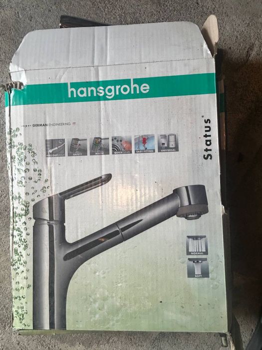 Смеситель для кухни Hansgrohe Status с выдвижным изливом (Германия)