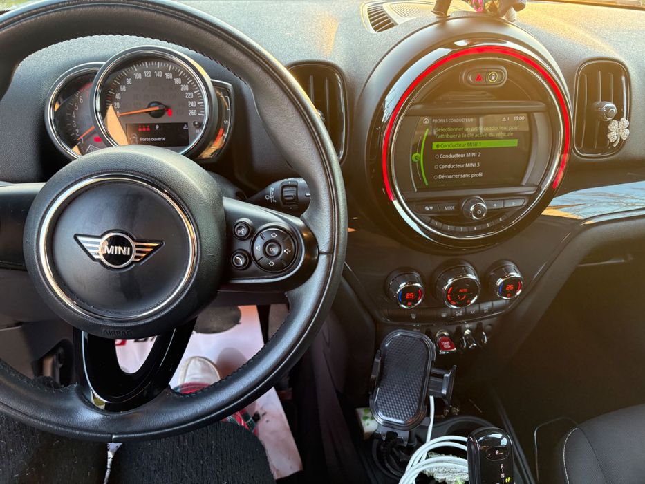 MINI COUNTRY Man one auto