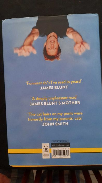 Livro Ingles Loosely Based on a Made Up Story