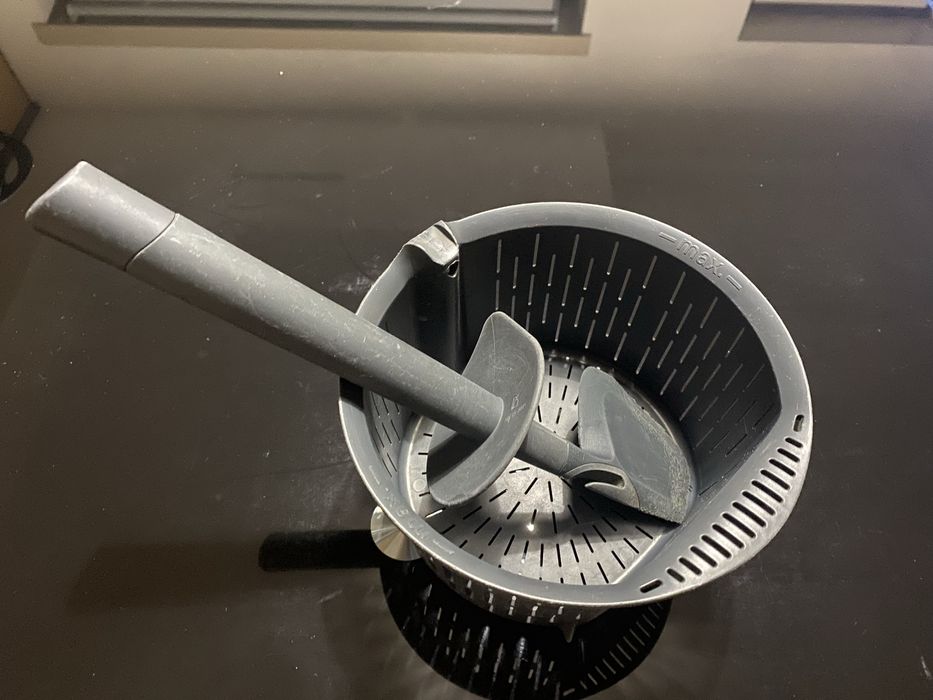 Bimby TM5 com acessórios + chave livro ABC