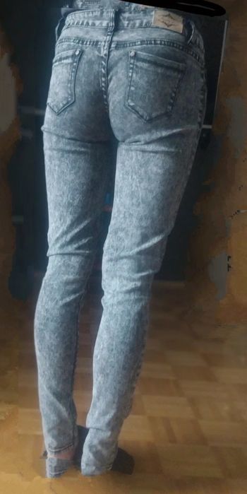 Spodnie jeansowe damskie