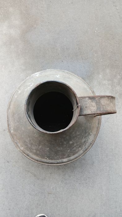 Bilha de Água Antiga