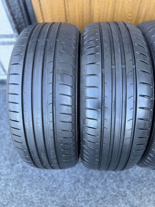 Автошини колеса резина R16 205/60 щDunlop Sport Bluresponse 2018 рік