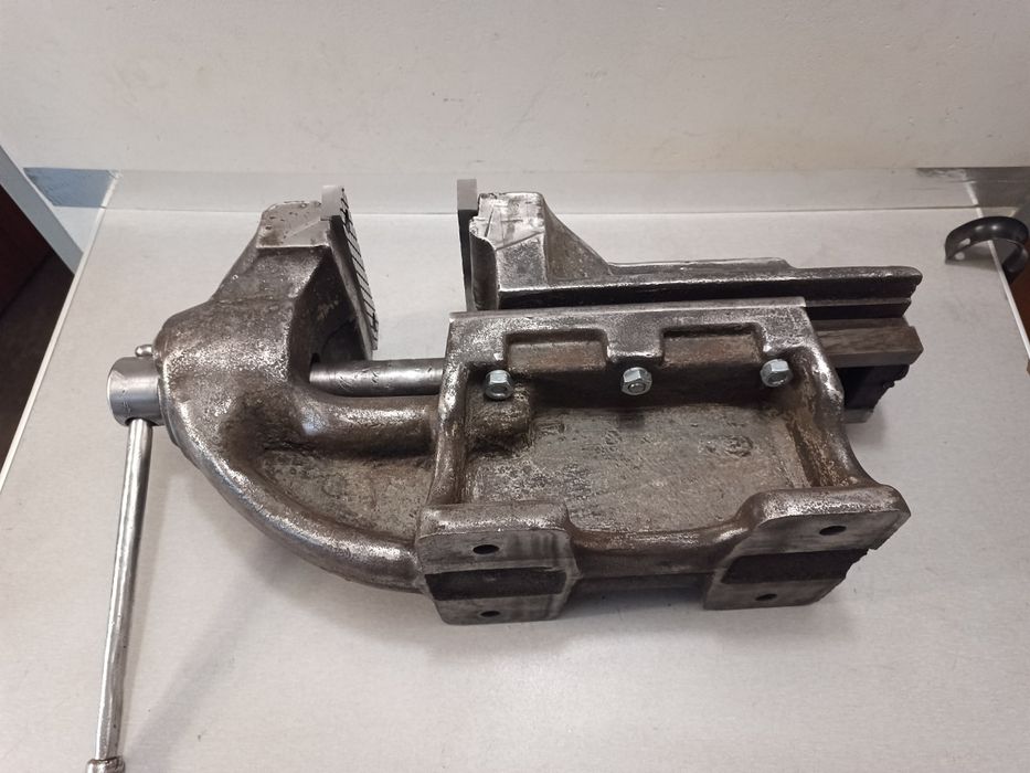 Nowa niższa cena. Imadło BISON 150 duże, nowe szczęki, mocne, 48 kg