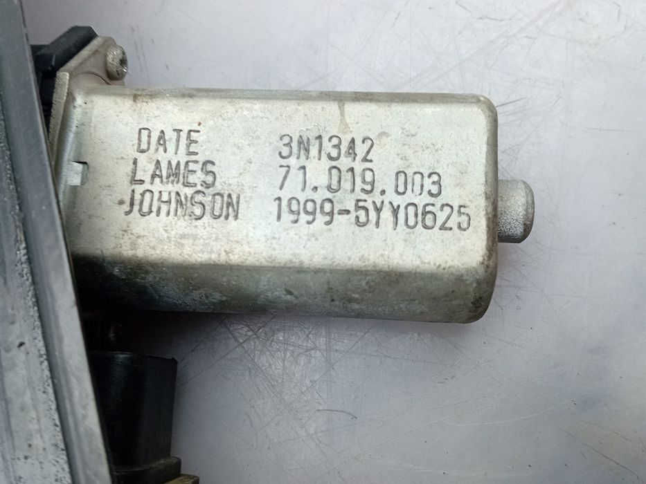 Elevador vidros frente direito BMW 3 (F30, F80)