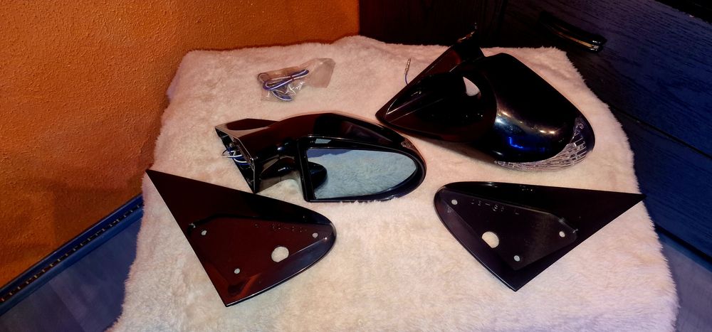 Lusterka tuning Bmw Audi Vw Seat  trójramienne migacz LED uniwersalne