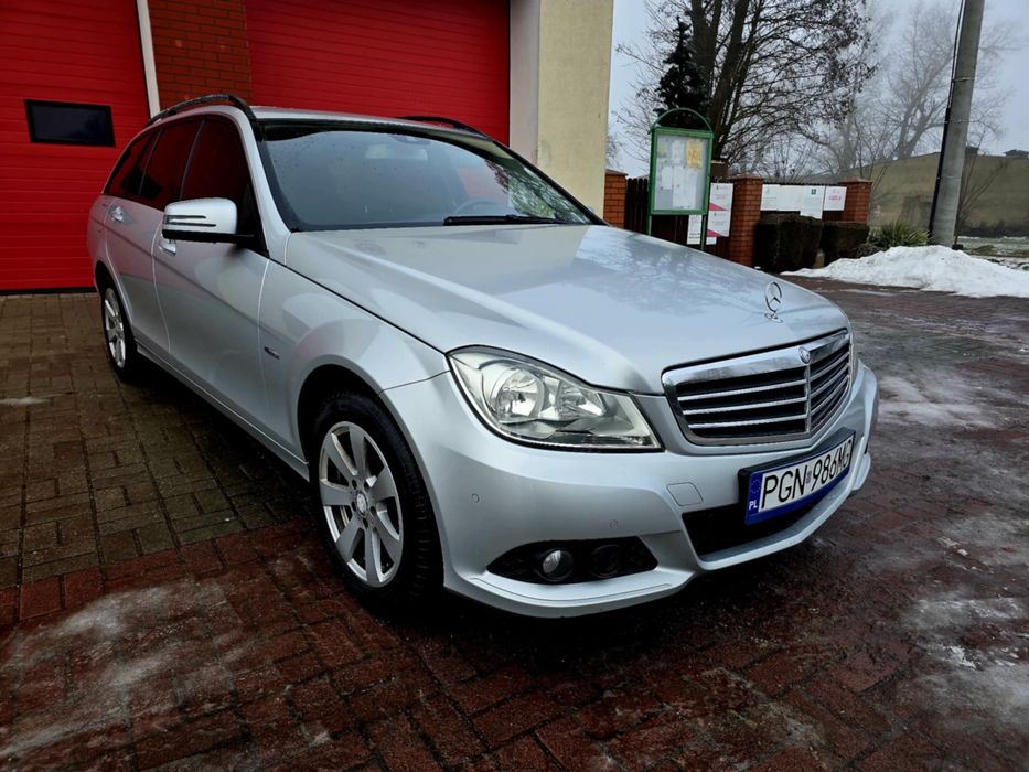 Zamiana Mercedes C Klasa Lift  Bezwypadkowy NaviParktronicGrzaneFotele