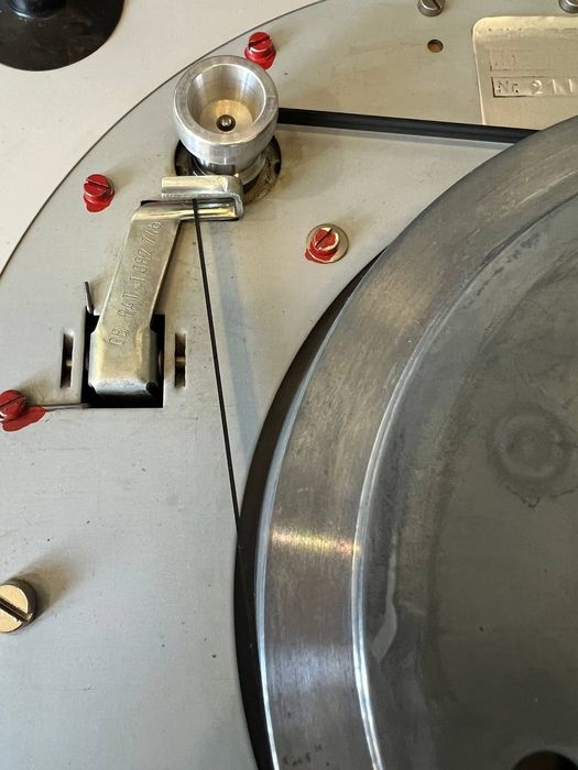 Thorens TD 150 Вініловий програвач