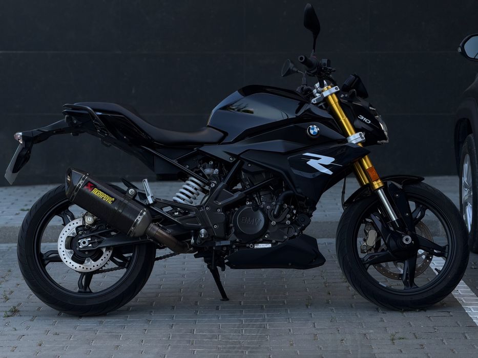 BMW G 310 R - AKRAPOVIČ!