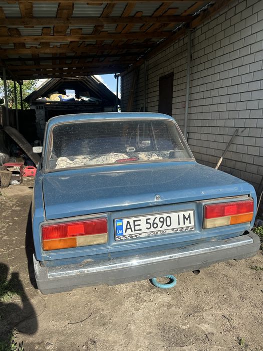 В продажі ваз 2107