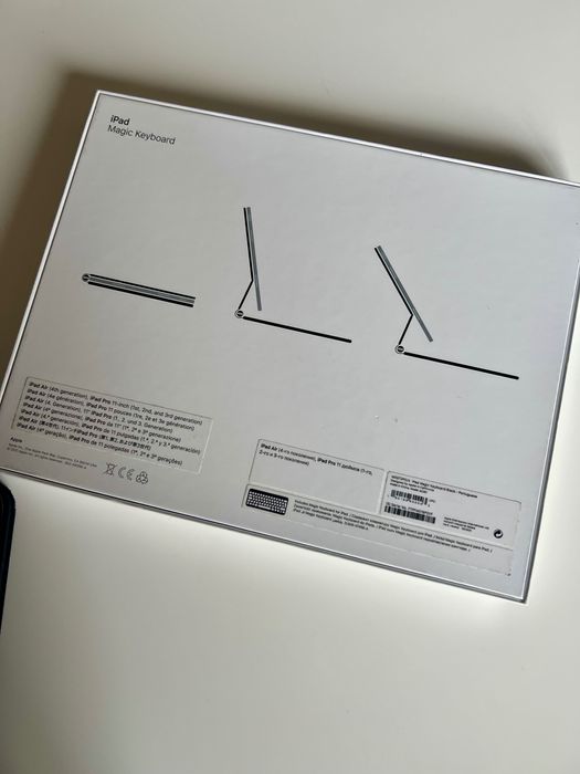 iPad Air + Apple Pencil + Magic Keyboard