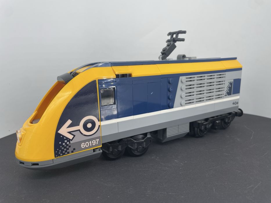 Lego 60197 pociąg stan bardzo dobry