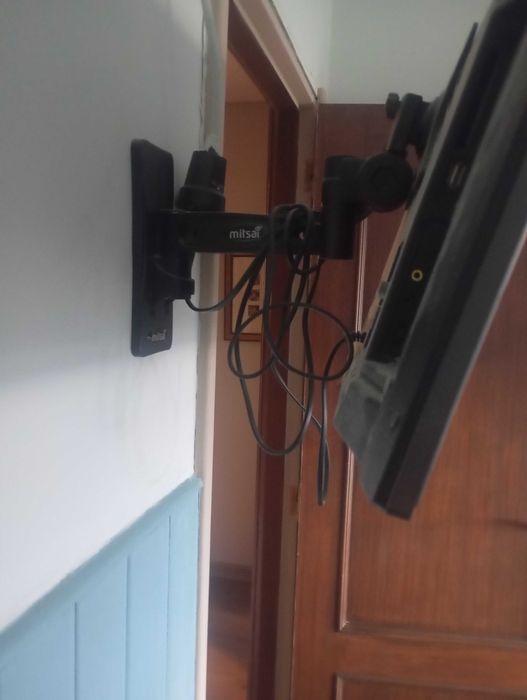Televisão de 54cm