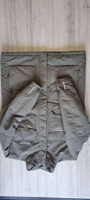 Columbia  L.        .