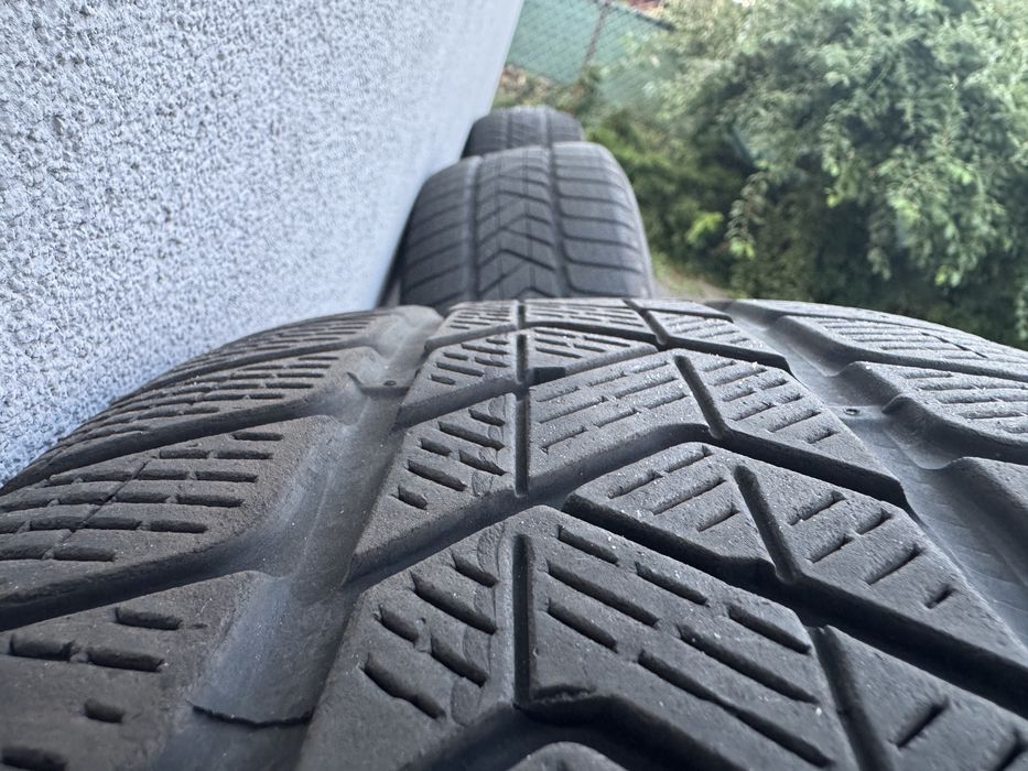 Kola alu 20’ do lexus rx450h z oponami Scorpion komplet 4 sztuki