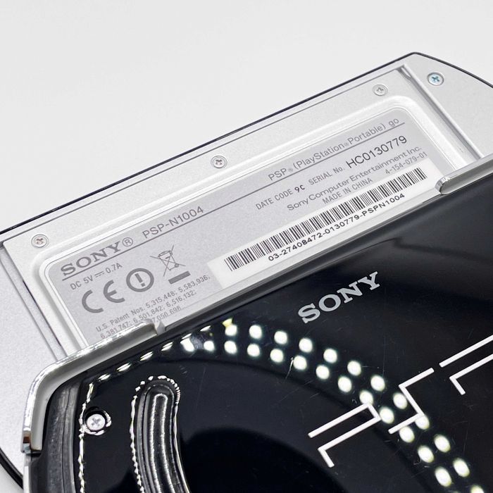 Konsola Sony PlayStation PSP GO 16GB Model N1004